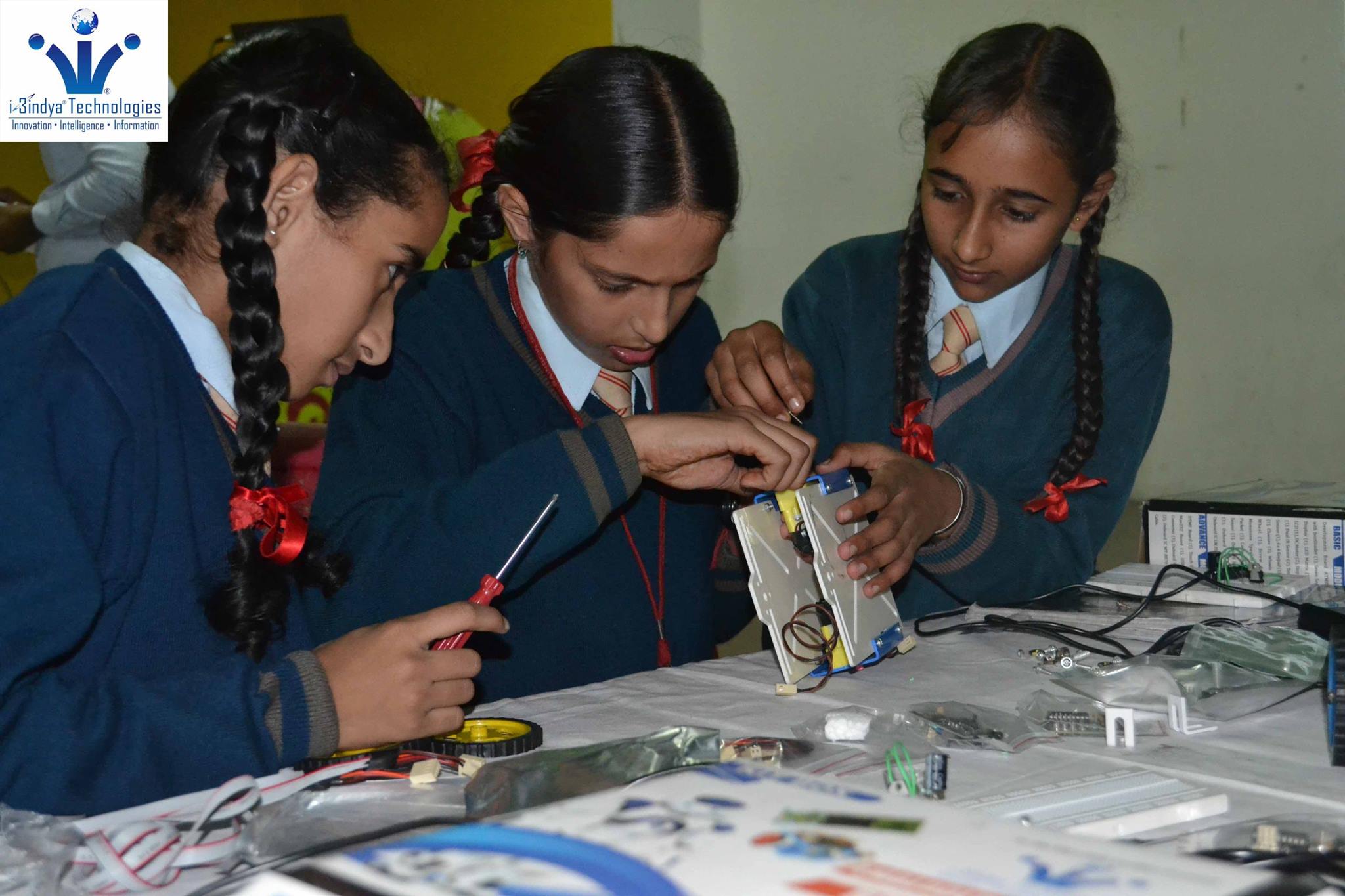 Tilt Me – Workshop on Accelerometer based Wrist controlled Robot ...